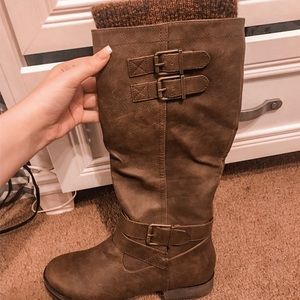 BRAND NEW Boots